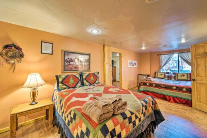 Antler Mountain Lodge With Game Room & Hot Tub - thumb 5