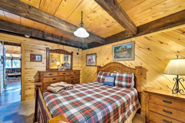 Antler Mountain Lodge With Game Room & Hot Tub - thumb 4