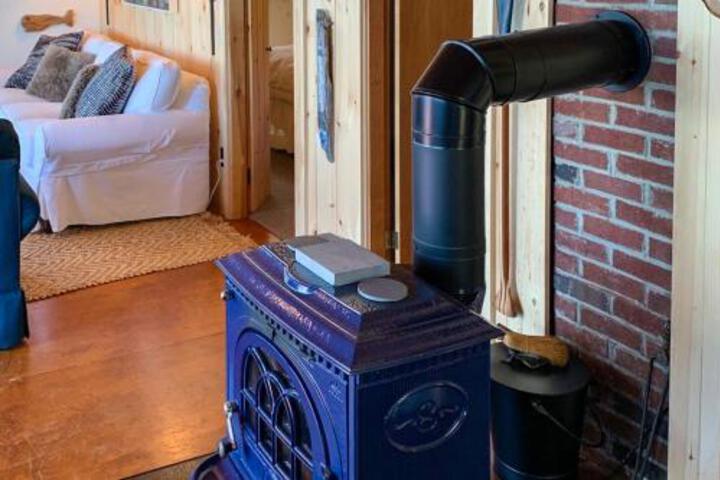 On The Rocks - thumb 2