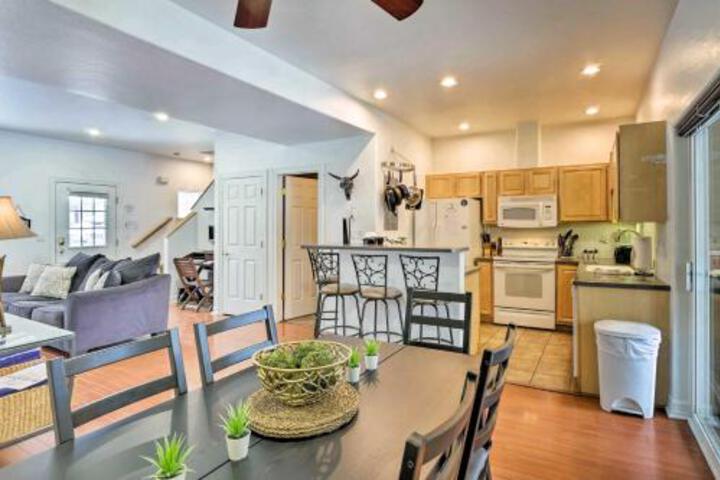 Townhome W / Fireplace Less Than 1 Mi To Downtown Breck - thumb 3