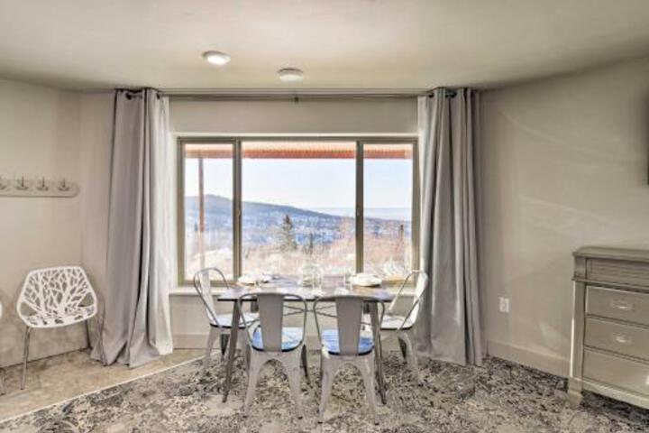 Serene Anchorage Getaway W / Mountain Views! - thumb 1