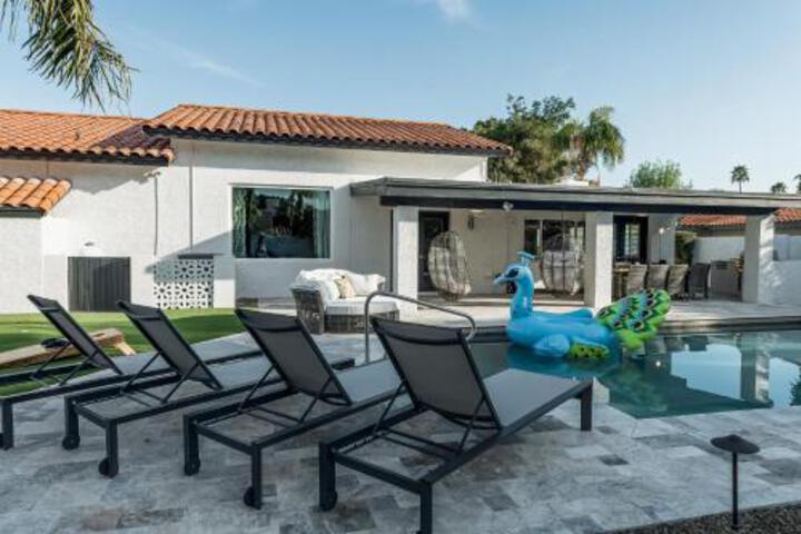 Beverlys Oasis - thumb 3