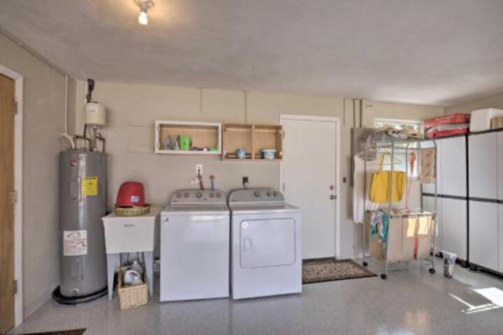 Single Story Home Walk To Beach Pier River - thumb 2