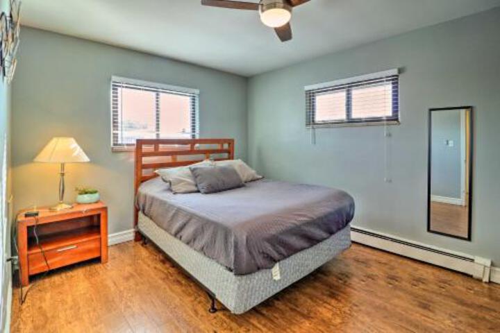 Quaint Suburban Royal Oak Escape Less Than 3 Mi Downtown! - thumb 2