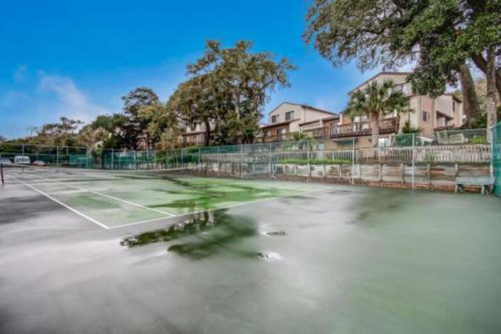 Forest Ridge Condo - thumb 6