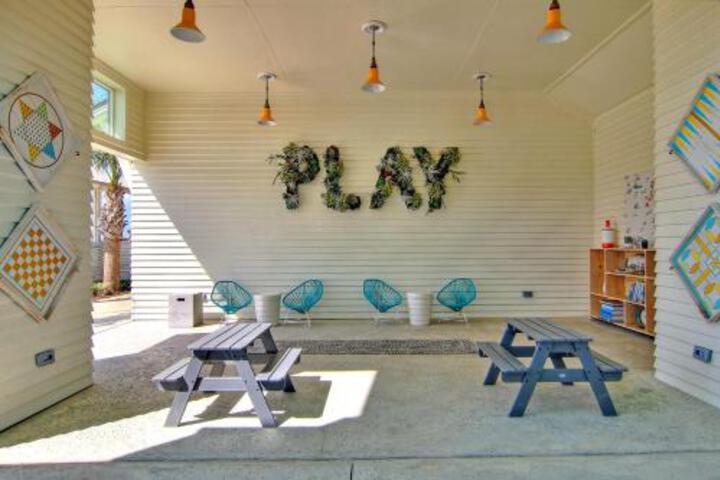 Sunflower Cabin 7 Cabin - thumb 1