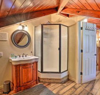 Waterfront Clearlake Retreat with Dock  Kayaks - Tourism Bookings