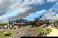 All suite Century Oak House Walk To Hidden Falls 2 Bedroom Home