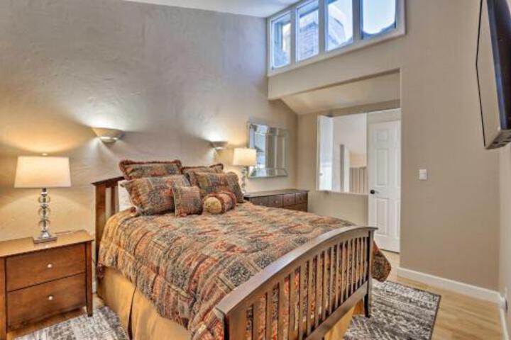 Breck House W / Deck Hot Tub 1 Mi To Downtown - thumb 2