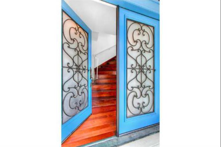 L.A.Highgate 1BR Apartment - thumb 1