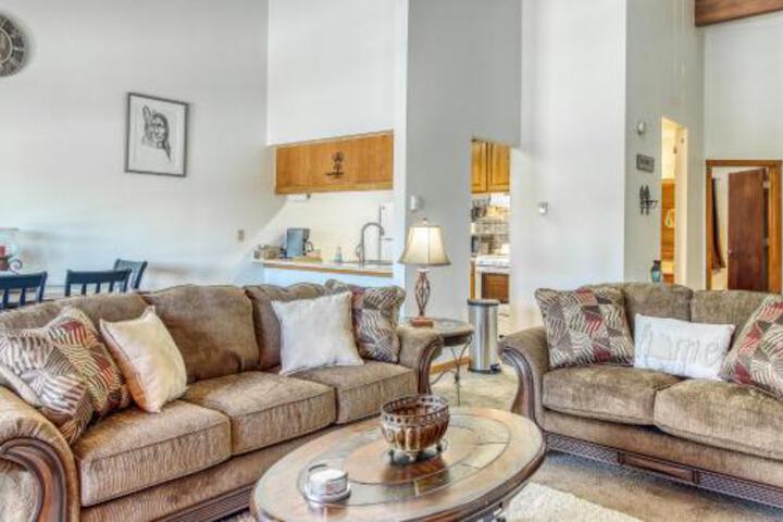 Valley View Condo - thumb 2