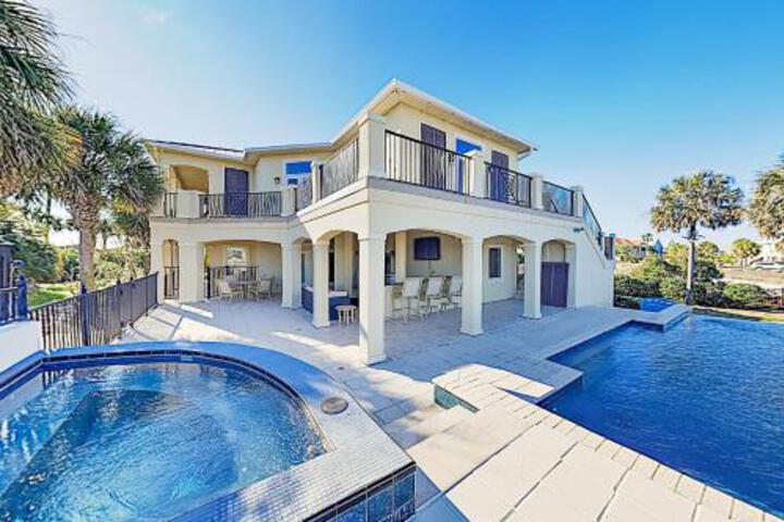 New Listing! Canal Home W / Pool Hot Tub & Dock Home - thumb 3