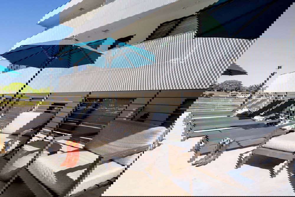 Illume Gulch View Oasis Penthouse Corner Unit 1 Bedroom Condo - thumb 6