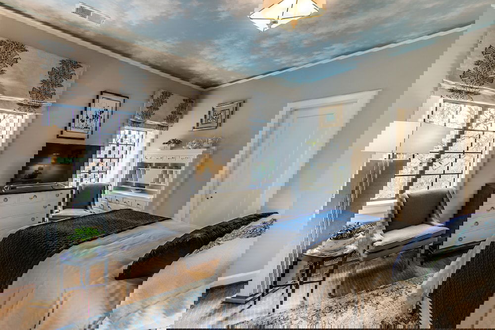 Julian Price House - thumb 4