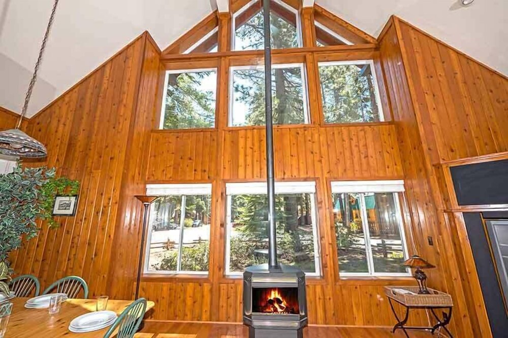 763 Wentworth Lane 3 Bedroom Home - thumb 3