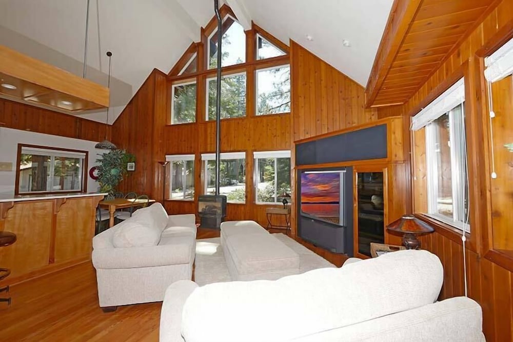 763 Wentworth Lane 3 Bedroom Home - thumb 5