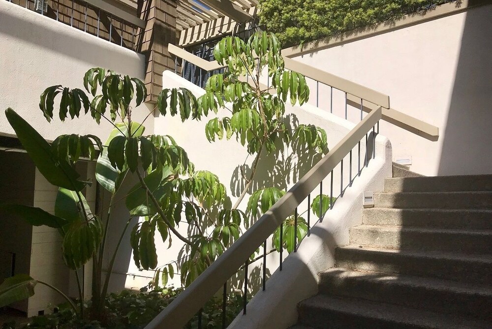 Sea Island Dr 68266 By RedAwning - thumb 1