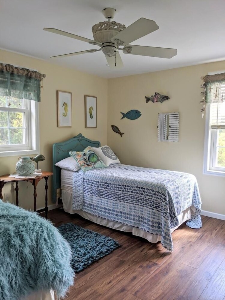 5880 Cardinal Rd. 3 Bedroom Home - thumb 3