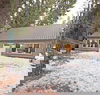 Aspen Grove Walking Distance TO Lake  Private Pier - Tourism Bookings