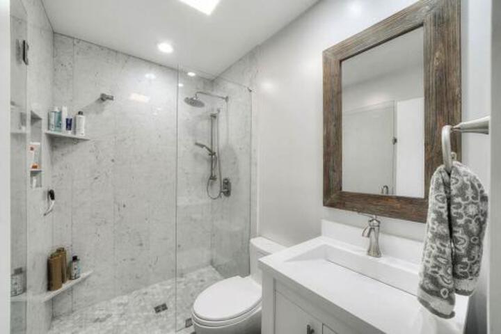 INTO THE BLUE By Bliss Beach Rentals - thumb 5