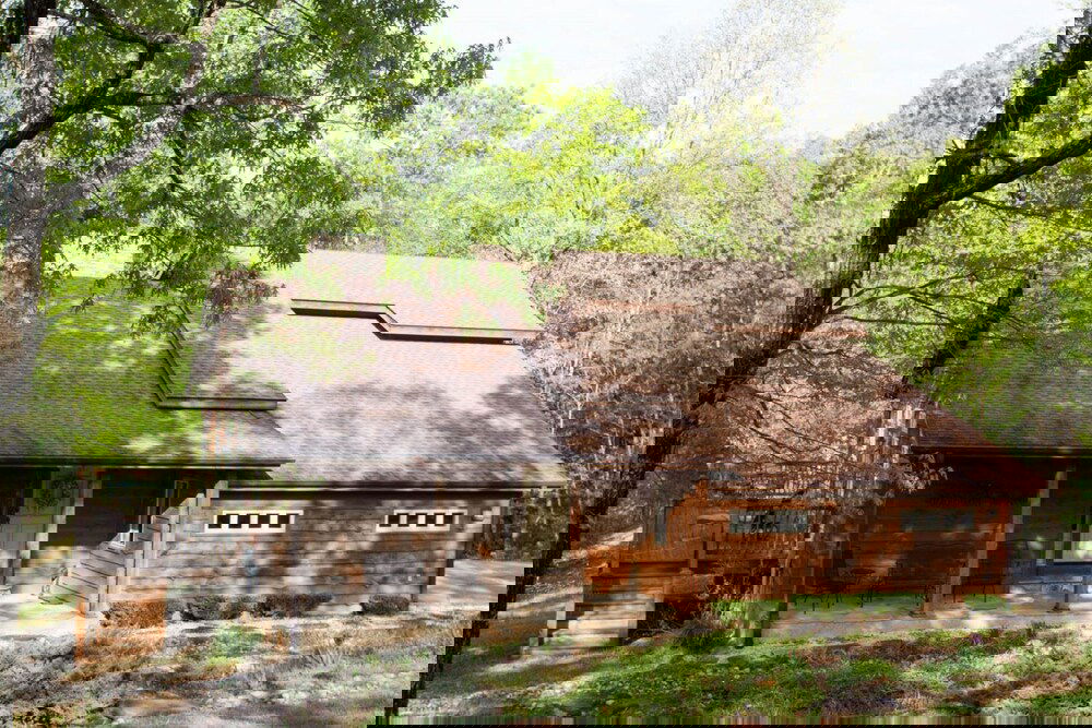 Sheltons Way - thumb 1