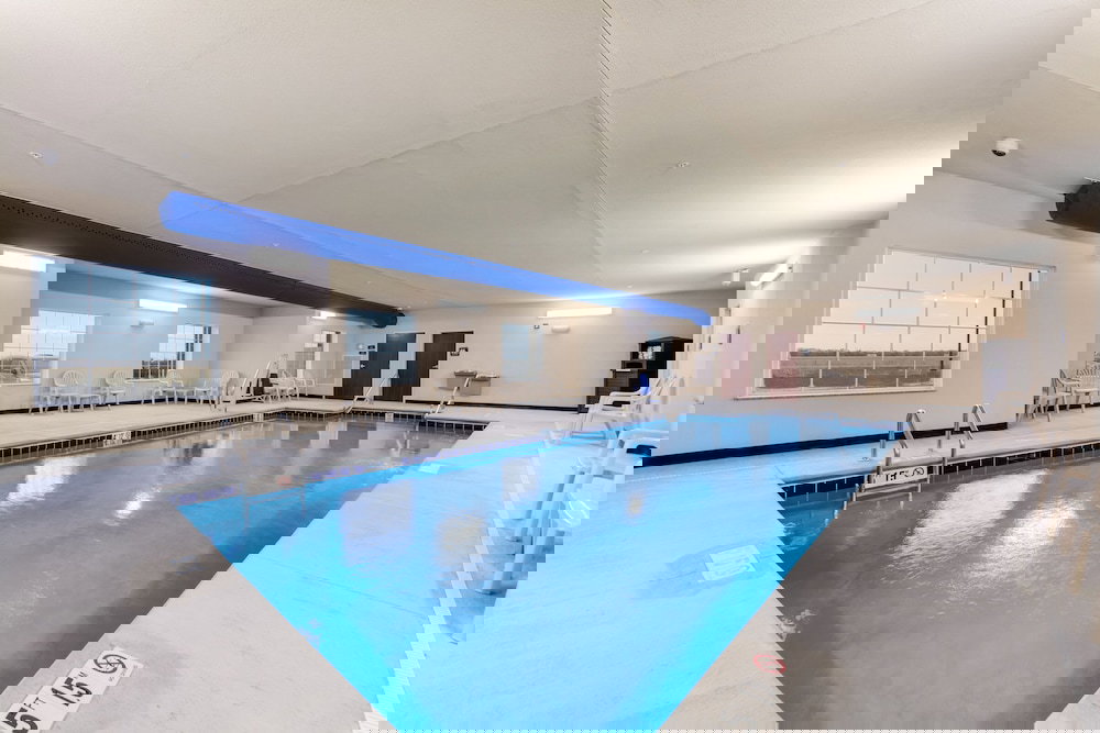 Cobblestone Hotel & Suites - Cozad - thumb 4