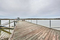 Charming Port Royal Waterfront Condo w / Patio