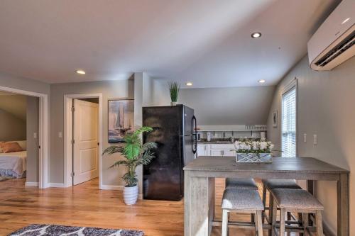 Dog Friendly Brewer Apt W / BBQ & Hiking Access - thumb 2