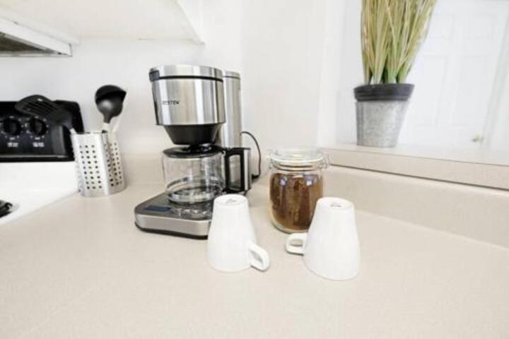 The Cozy Hearth Escape Here - thumb 7