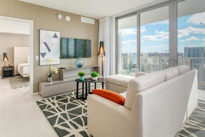 2019 New HydeHouse SW 3BR CORNER SUITE +14TH Floor - thumb 7