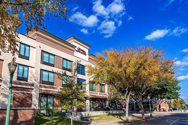 Hampton Inn & Suites Keller Town Center - thumb 3