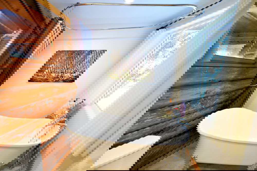 Alyeska Hideaway Log Cabins Glacier Cabin - thumb 3