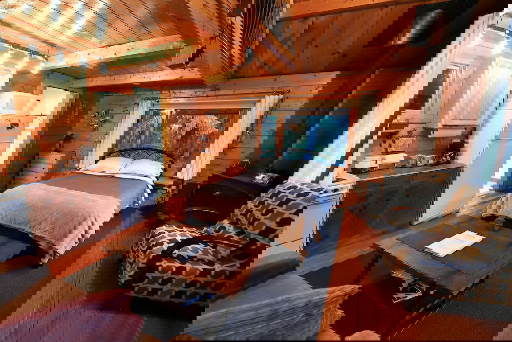 Alyeska Hideaway Log Cabins Glacier Cabin - thumb 6