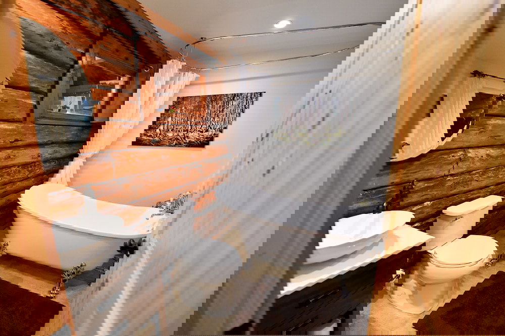 Alyeska Hideaway Log Cabins Glacier Cabin - thumb 4