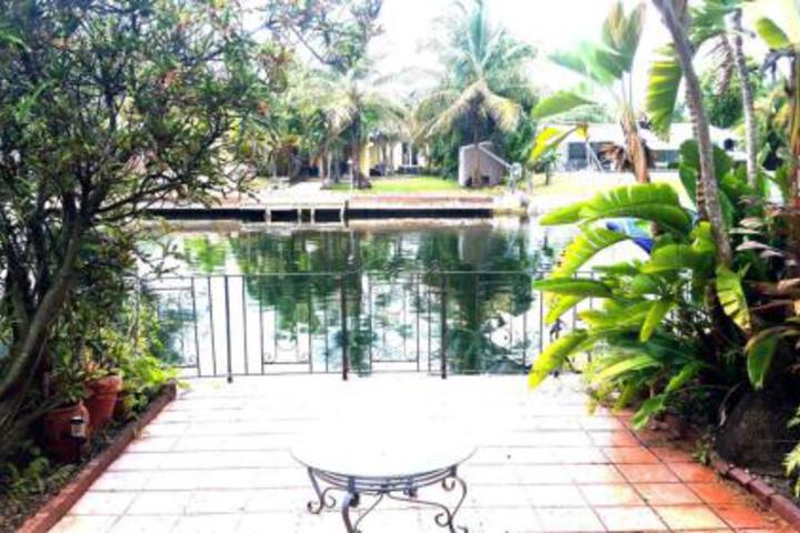 Villa Dartall Beautiful Ocean Access By Canal - thumb 4