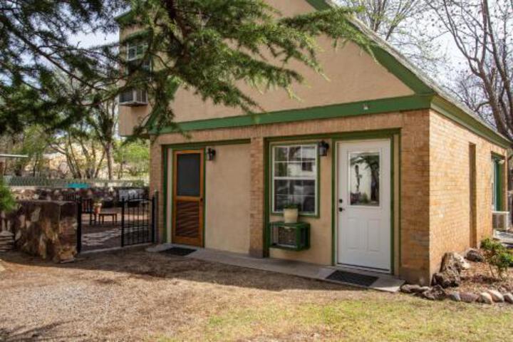 Langridge Lodge Charming Studio Great Location! Residence - thumb 0