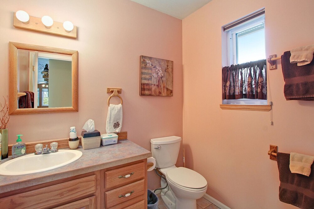 Aspen Grove Getaway - 2 Br Condo - thumb 3