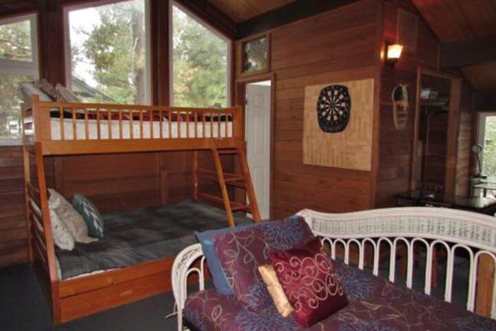 081 Arizona Bear Home - thumb 2