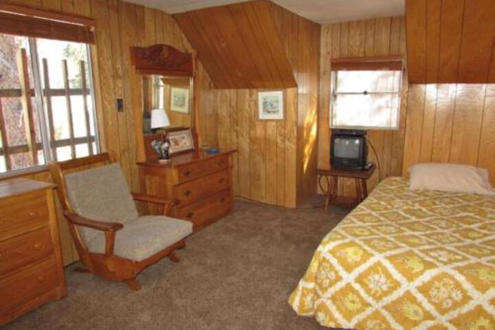 096 Sawmill Cove Lodge Home - thumb 6