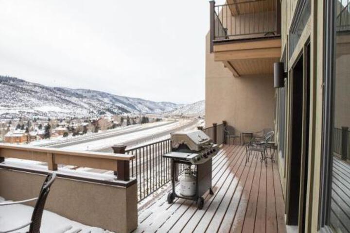 6 Chambertin Townhomes Townhouse - thumb 4