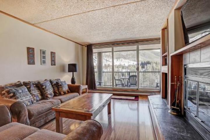 2094 The Pines Condo - thumb 4