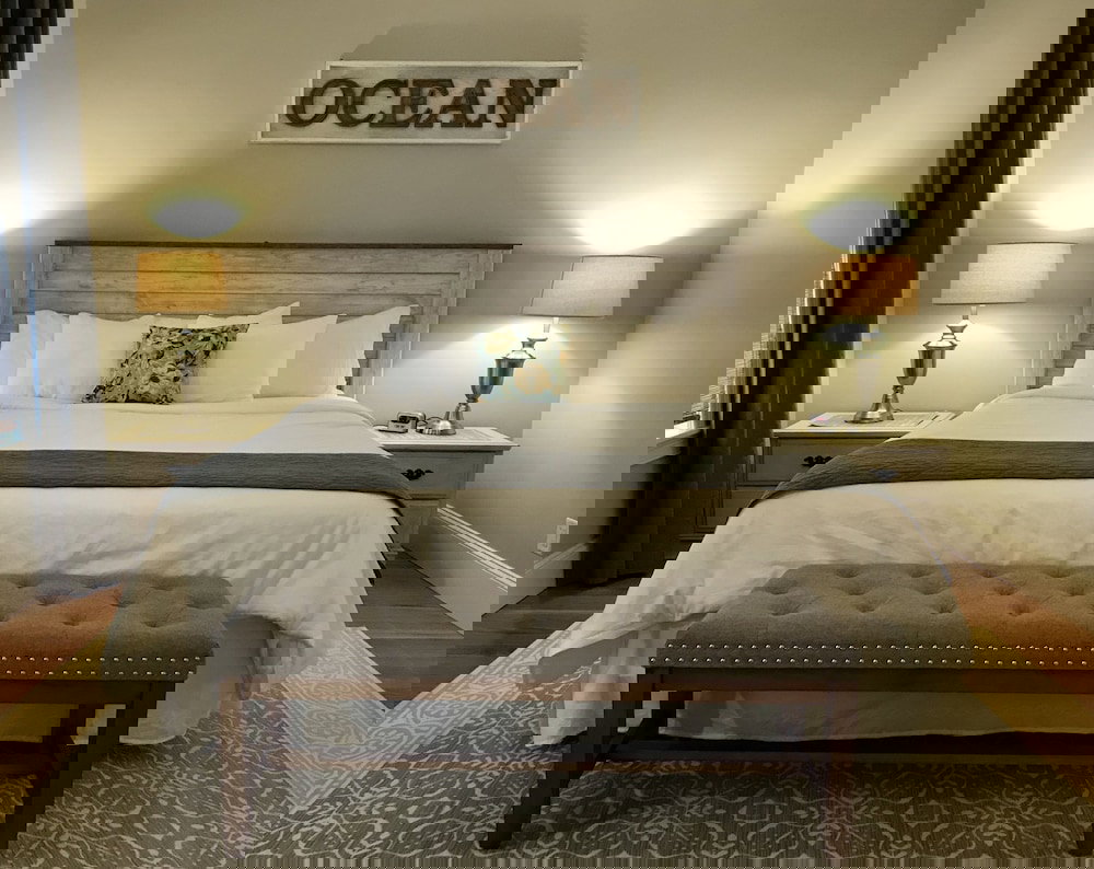 Cole's Court Newport - thumb 3