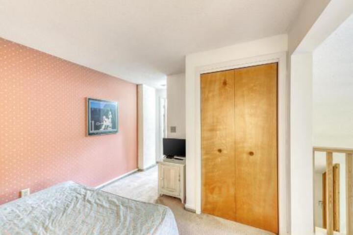 The Woods: Village 46 - thumb 4