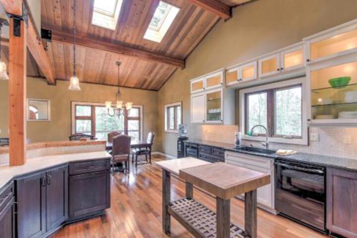 Cascadia Tree House - thumb 6