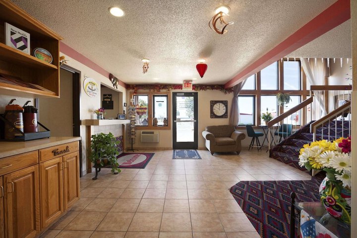 Super 8 By Wyndham Las Vegas - thumb 3