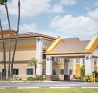 Super 8 by Wyndham Harlingen TX - Students Accommodation