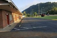 Budget Host Inn Charleston