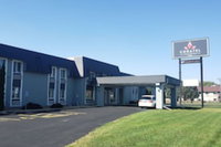 Coratel Inn  Suites Mankato