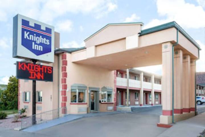 Knights Inn Cedar City - thumb 0