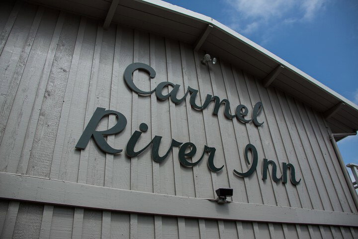 Carmel River Inn - thumb 6